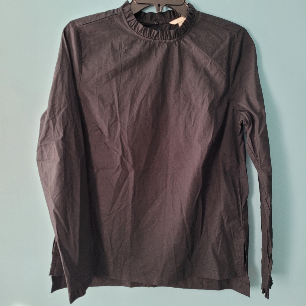 NWT H&M Black Ruffle Trimmed Collar and Sleeve. Size 8